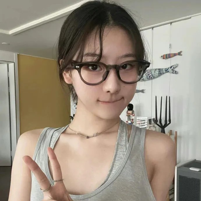 演员查理兹·塞隆 