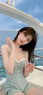 她回来的那天 海报